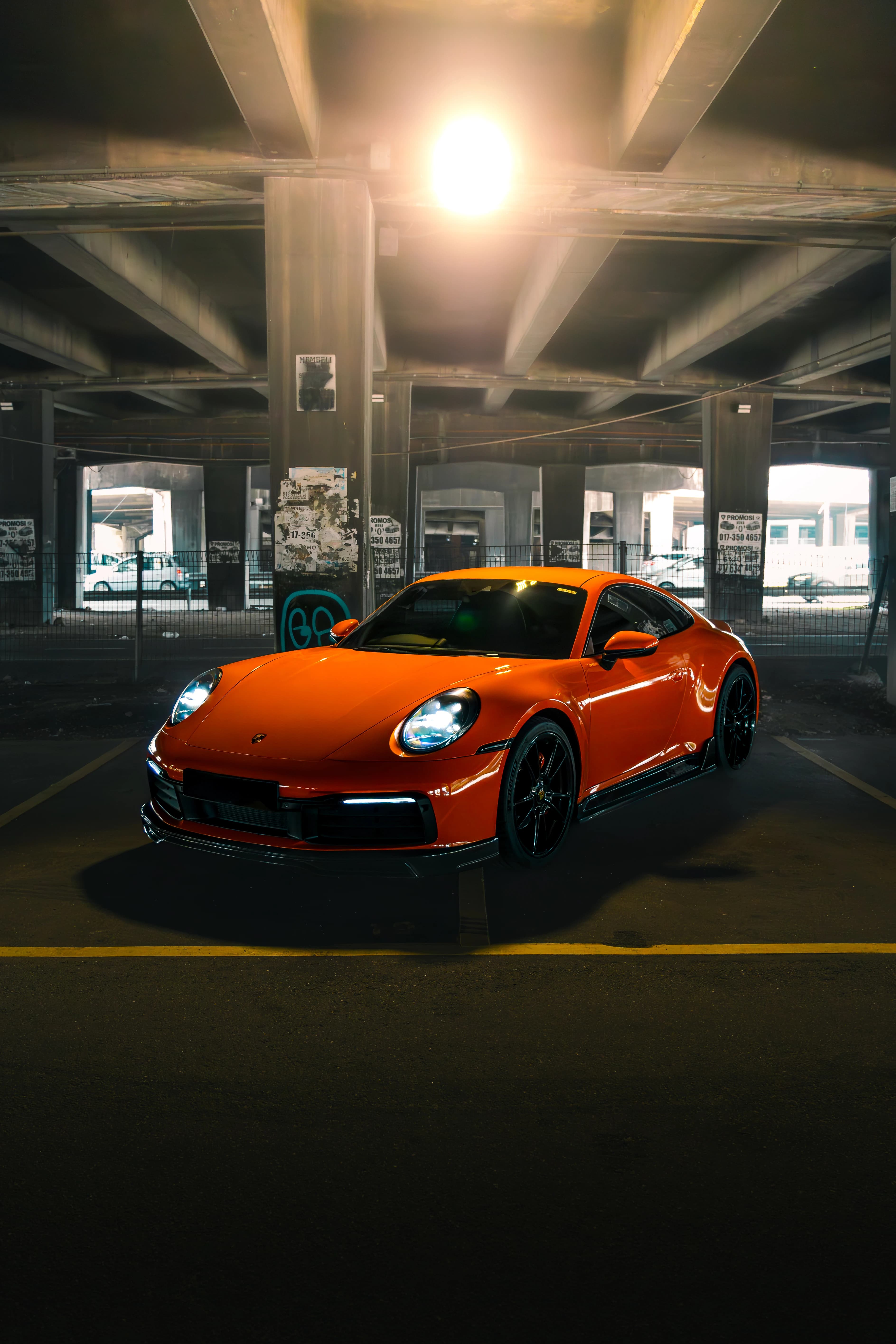 992 · LAVA ORANGE